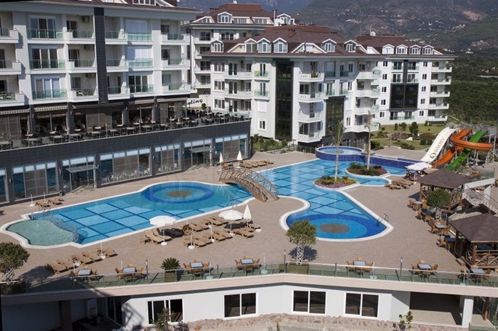 Spacious 2+1 apartment in the central area of Alanya