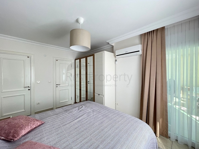 Spacious 2+1 apartment in the central area of Alanya