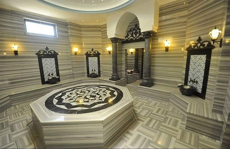 Spacious 2+1 apartment in the central area of Alanya