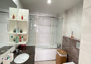 Spacious 2+1 apartment in the central area of Alanya