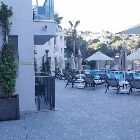 We present a unique boutique apartment hotel ideally located in one of the most popular tourist areas of Bodrum. 