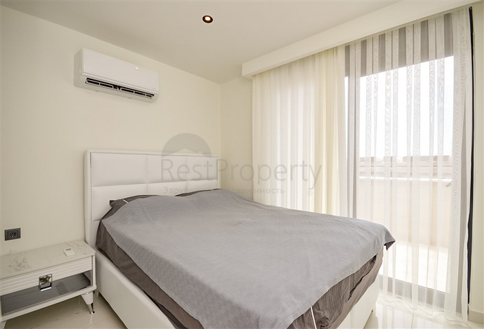 2+1 penthouse with beautiful views in Cleopatra beach area for rent