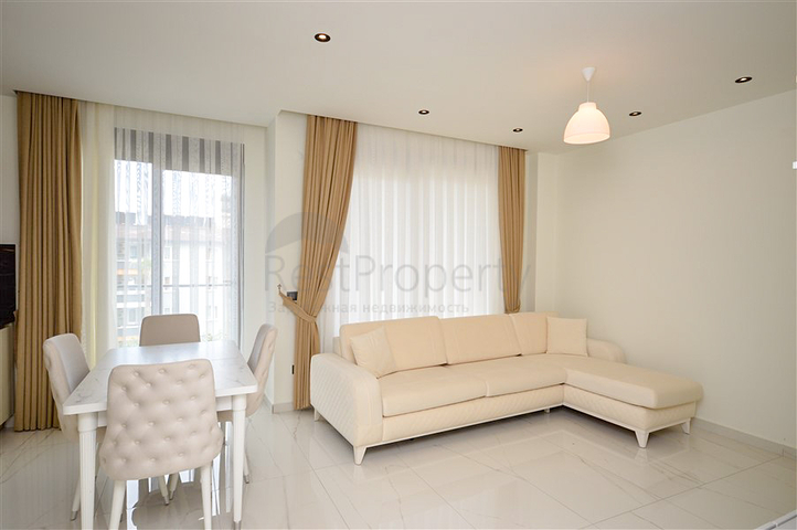 2+1 penthouse with beautiful views in Cleopatra beach area for rent