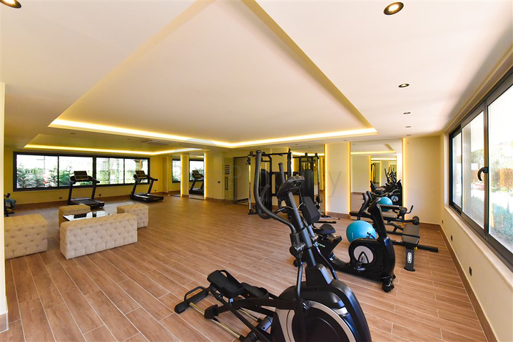 2+1 penthouse with beautiful views in Cleopatra beach area for rent