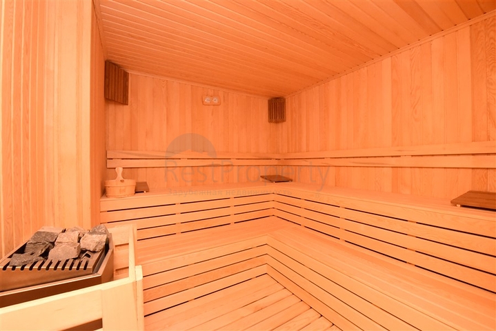 2+1 penthouse with beautiful views in Cleopatra beach area for rent