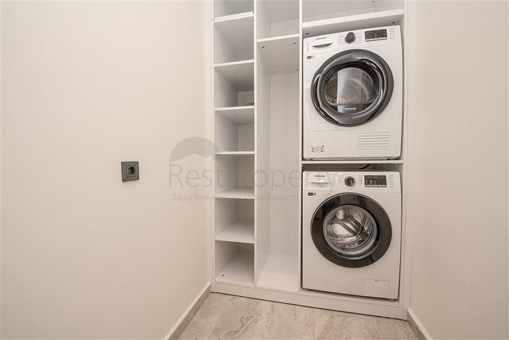 3+1 penthouse in the center of Alanya with stunning views