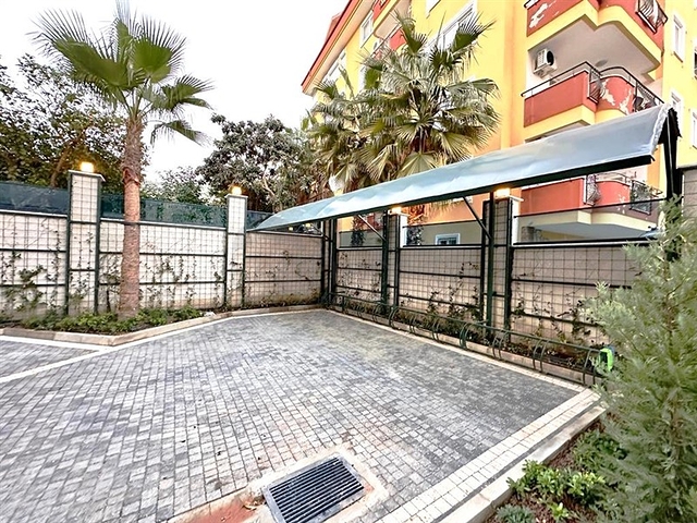 3+1 penthouse in the center of Alanya with stunning views