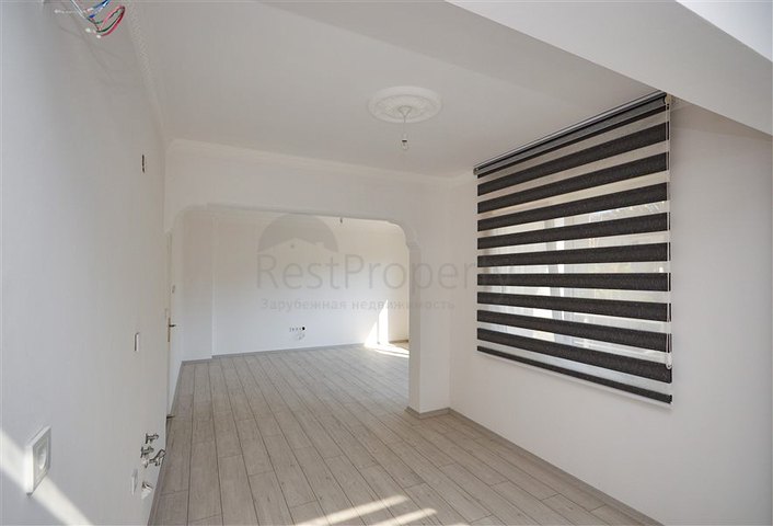 2+1 apartment 100 meters from the main beach of the city on Cleopatra