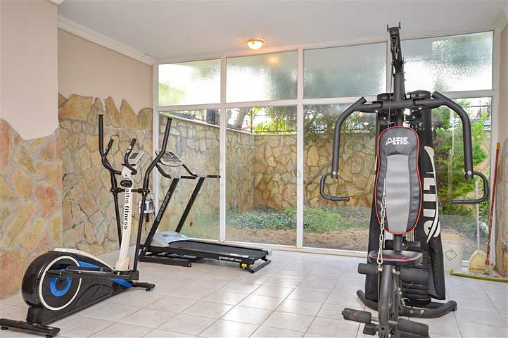 4+1 apartment 50 meters from the Mediterranean Sea