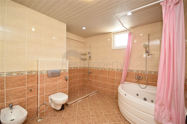 4+1 apartment 50 meters from the Mediterranean Sea