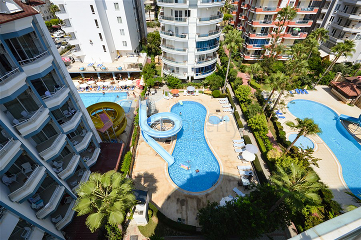 4+1 apartment 50 meters from the Mediterranean Sea