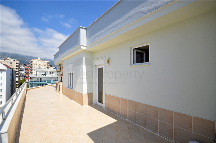 4+1 apartment 50 meters from the Mediterranean Sea