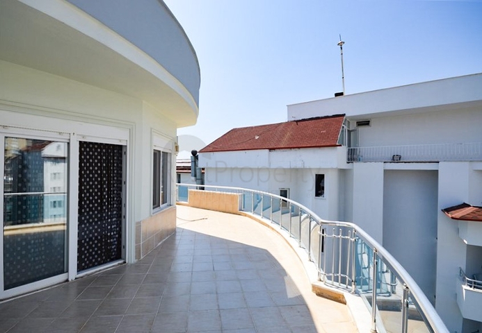 4+1 apartment 50 meters from the Mediterranean Sea