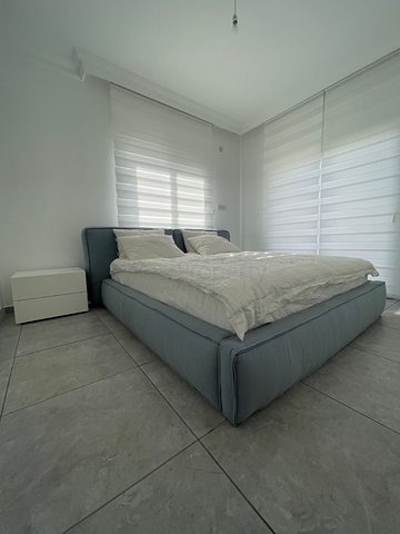 Villa on the coast of Long Beach