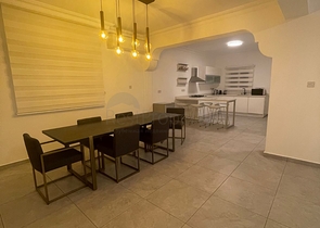 Villa on the coast of Long Beach