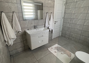 Villa on the coast of Long Beach