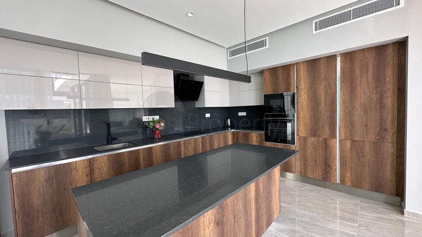 Villa with an individual design project in the Iskele area