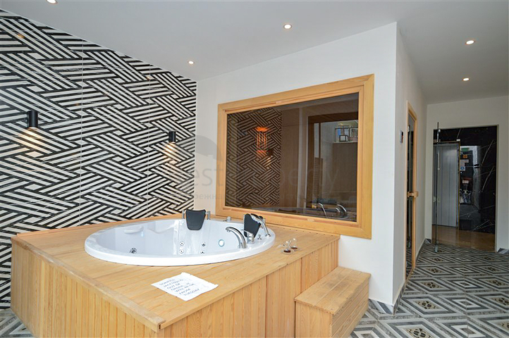 2+1 penthouse apartment in Cleopatra district