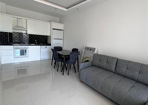 1+1 apartment in a new complex in Mahmutlar