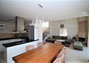 Furnished detached villa 4+1 in Tepe area