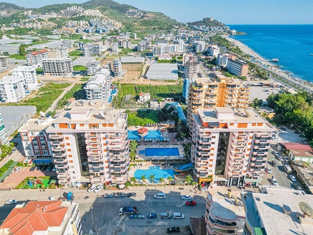 Spacious 2+1 apartment in Mahmutlar district