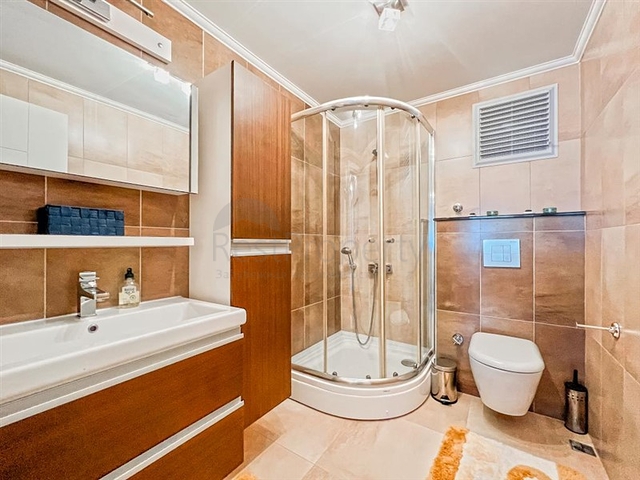 Spacious 2+1 apartment in Mahmutlar district