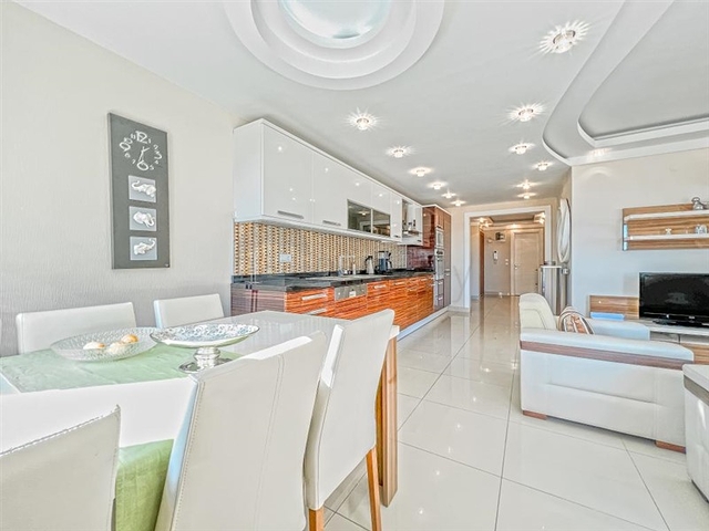 Spacious 2+1 apartment in Mahmutlar district