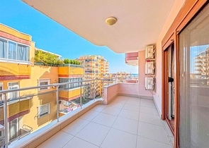 Spacious 2+1 apartment in Mahmutlar district