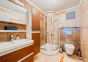 Spacious 2+1 apartment in Mahmutlar district