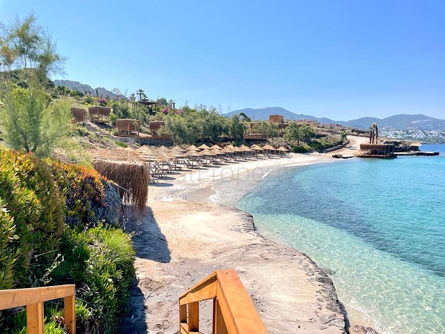 A large-scale project, combining modern design and uniqueness on the first coastline.