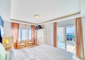 4+1 private villa with panoramic views in Kargicak area