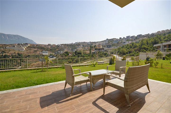 Modern and new 3+1 villa in Kargicak area