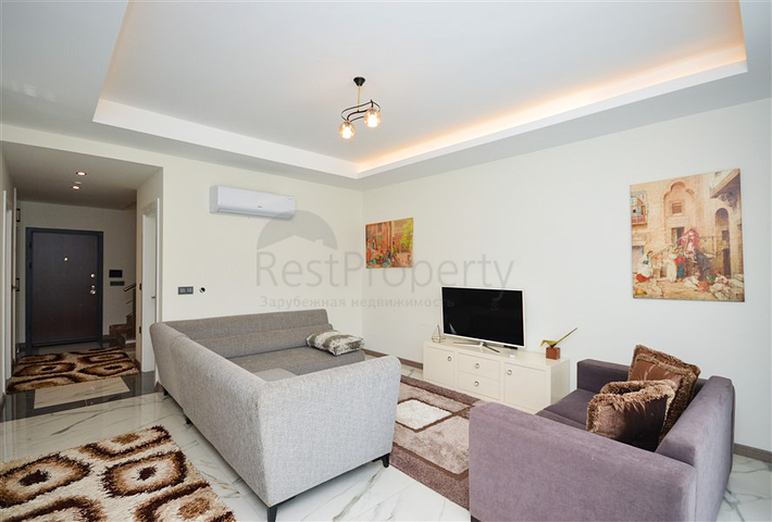 Modern and new 3+1 villa in Kargicak area