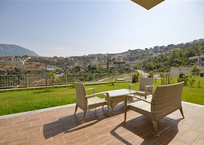 Modern and new 3+1 villa in Kargicak area