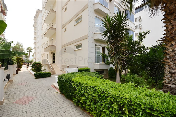 1+1 apartment in Mahmutlar district