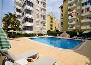 1+1 apartment in Mahmutlar district