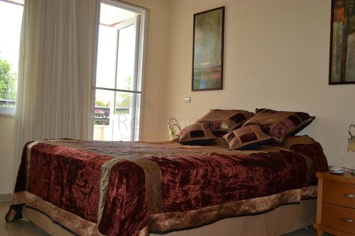 Furnished apartment in a good complex in Mahmutlar for rent