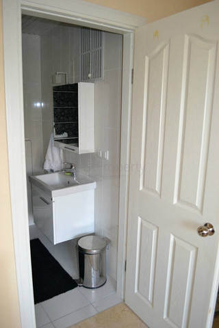 Furnished apartment in a good complex in Mahmutlar for rent