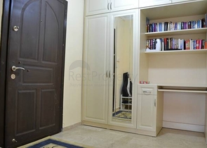 Furnished apartment in a good complex in Mahmutlar for rent