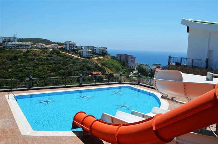 Luxury villas on the territory of a unique complex