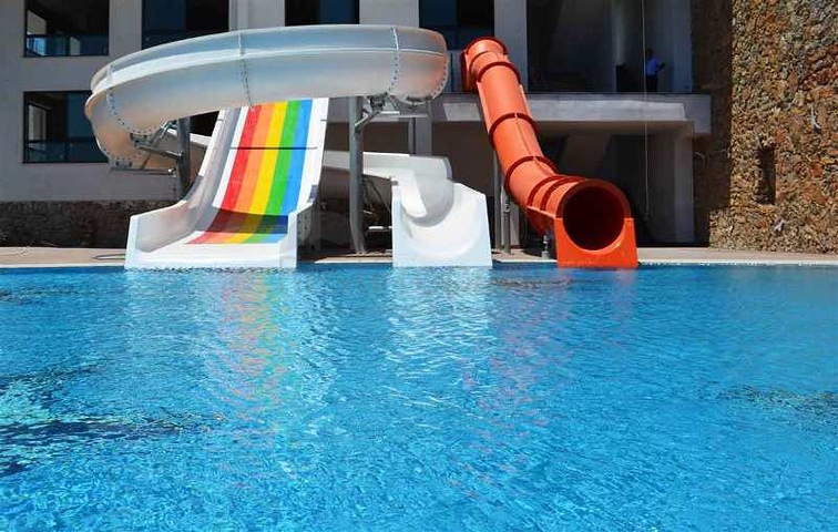 Luxury villas on the territory of a unique complex