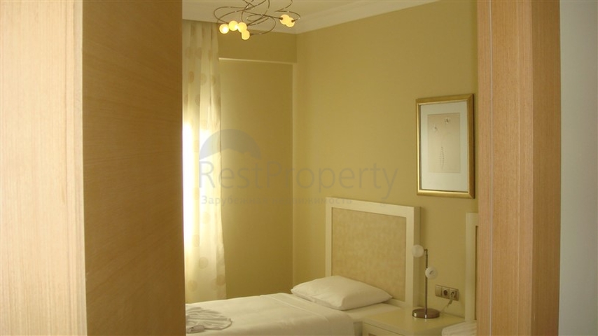 Spacious apartments with furniture and appliances