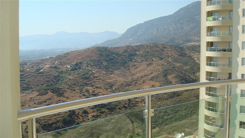 Spacious apartments with furniture and appliances