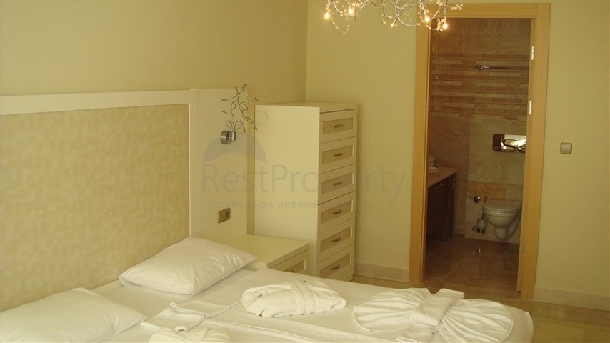 Spacious apartments with furniture and appliances