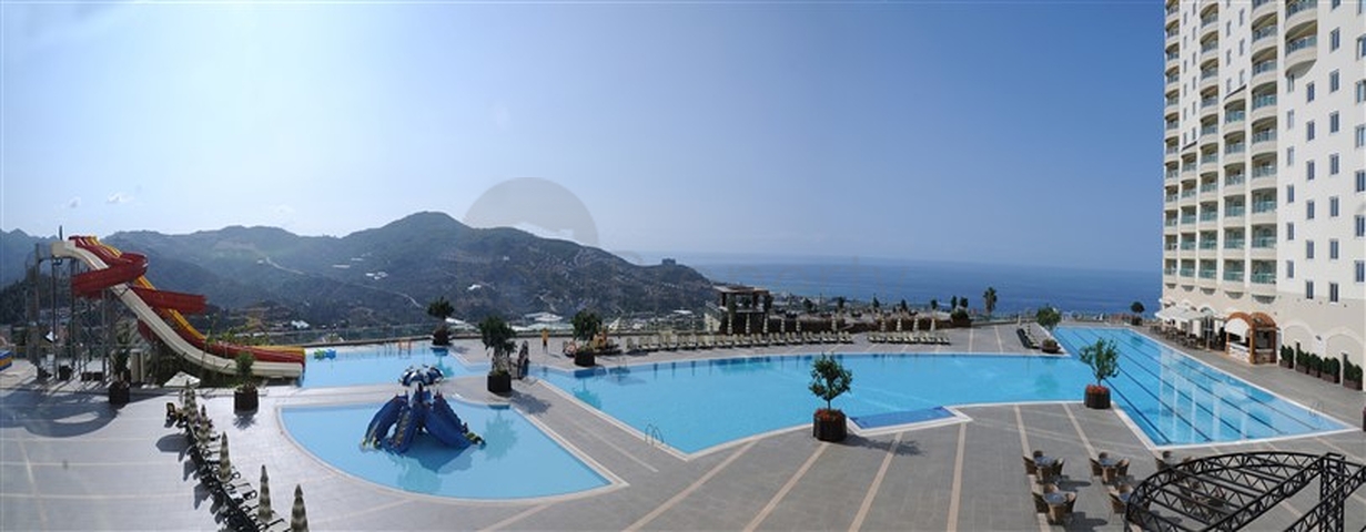 Spacious apartments with furniture and appliances