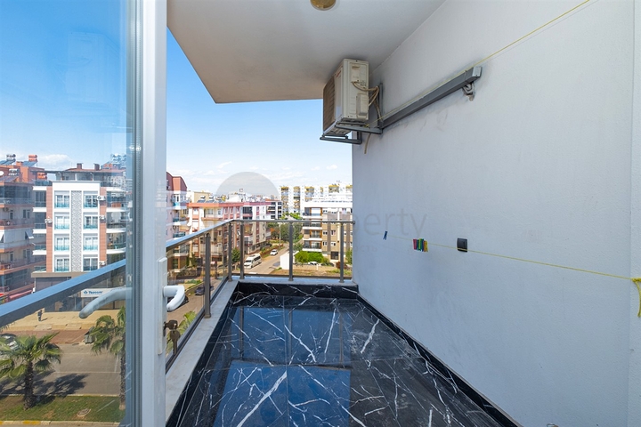 A 4+1 duplex apartment in the Kyzylaryk - Antalya neighborhood  A 4+1 duplex apartment in the Kyzylaryk - Antalya neighborhood