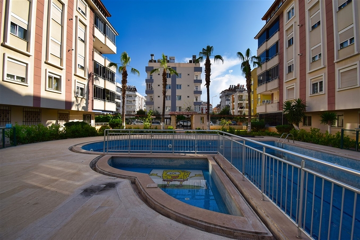 5+1 duplex apartment in the area of Meydankavagi - Antalya 