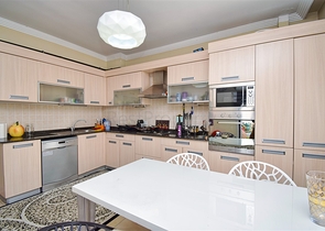 5+1 duplex apartment in the area of Meydankavagi - Antalya 