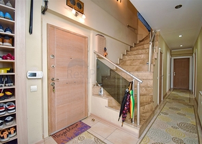 5+1 duplex apartment in the area of Meydankavagi - Antalya 