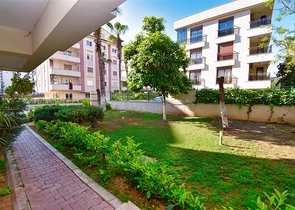 5+1 duplex apartment in the area of Meydankavagi - Antalya 